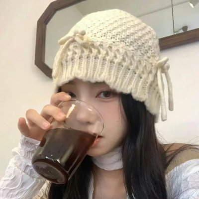 万紫千红花弄蝶 封面